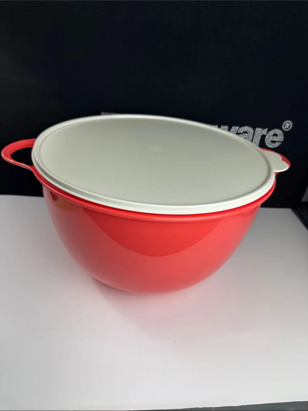 Tupperware 59 Cup Thatsa Bowl Coral White Seal 14L